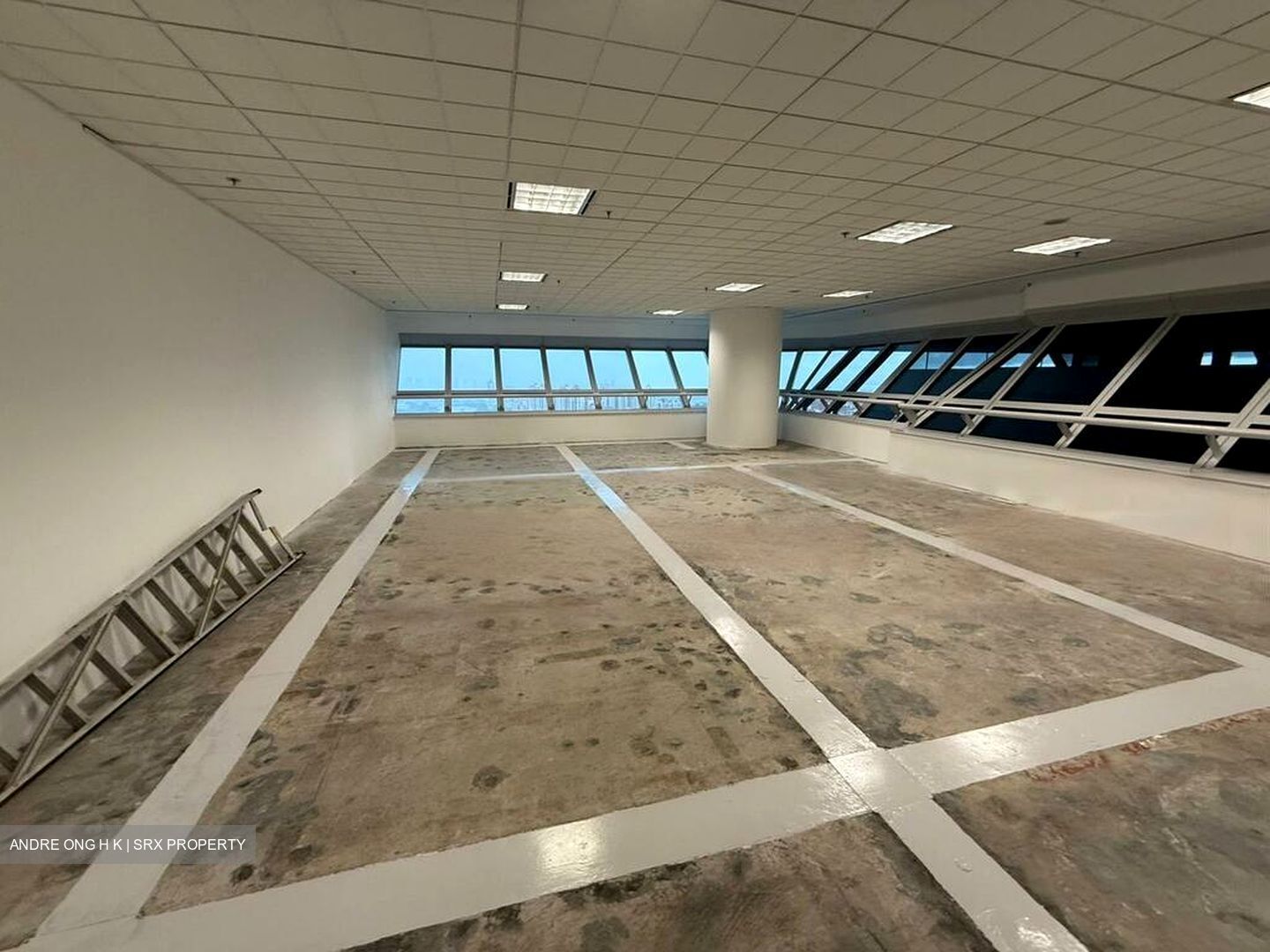 Concourse Skyline (D7), Office #450976131